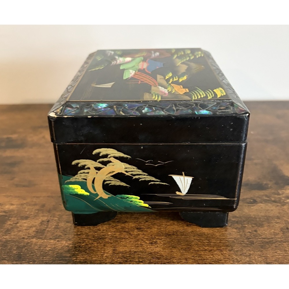 Japanese Black Lacquer Abalone Inlay Mt. Fuji Scenic Music Jewelry Box Vintage - Picture 7 of 12